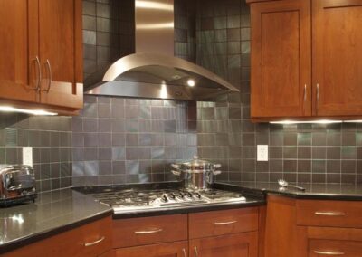 Corner Cooktop with Stainless & Glass Hood