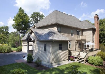 Flawlessly Engineered Roof Lines!