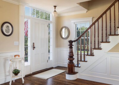 Foyer & Vintage Balustrade