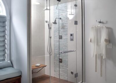 Steam Shower with Retractable Bench