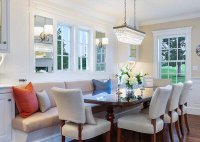 Dining Room Banquette - Seating for 12!